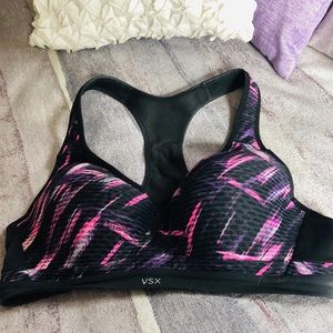 Victoria's Secret Intimates & Sleepwear - VSX Incredible Knockout Sports Bra Victoria's Secret Intimates & Sleepwear - VSX Incredible Knockout Sports Bra